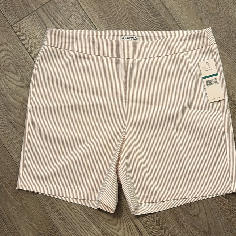 NANETTE LEPORE Shorts Stretchy Casual Striped sz Large Pink White NWT